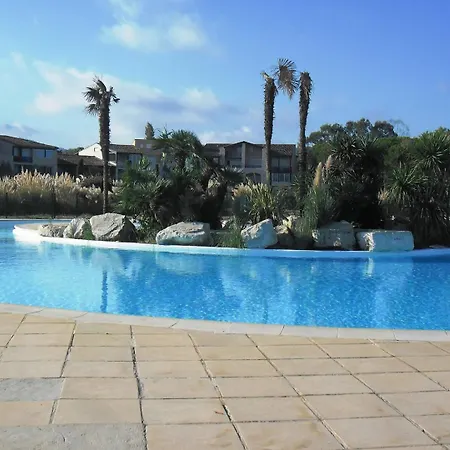 Apartment Gasbru - Golfe De St-tropez - Rez De Jardin T2 Avec Acces Piscine Et Tennis *