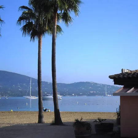 Apartment Gasbru - Golfe De St-tropez - Rez De Jardin T2 Avec Acces Piscine Et Tennis Gassin