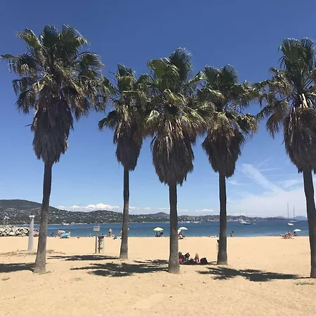 Gasbru - Golfe De St-tropez - Rez De Jardin T2 Avec Acces Piscine Et Tennis * Gassin