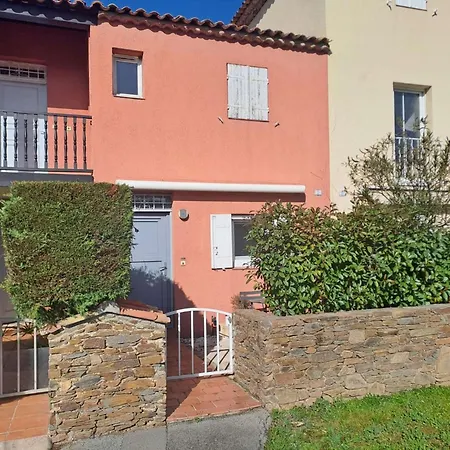 Gasbru - Golfe De St-tropez - Rez De Jardin T2 Avec Acces Piscine Et Tennis Apartment *
